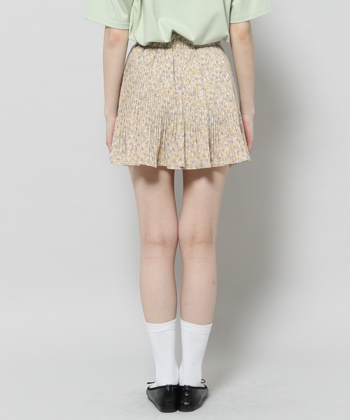 3.3 Field Trip （3.3フィールドトリップ）の「3.3 Field Trip／フラワープリーツスカート 2198732（スカート・レディース・ピンク/イエロー・FREE）」の18枚目の写真