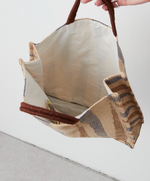 MAISON BENGAL（マイソンベンガル）の「《別注》【MAISON BENGAL（メゾン・ベンガル）】dinajpur Handle Jute Tote Bagジュートハンドルバッグ（トートバッグ・レディース・ベージュ/グレー/ブラック・FREE）」の11枚目の写真