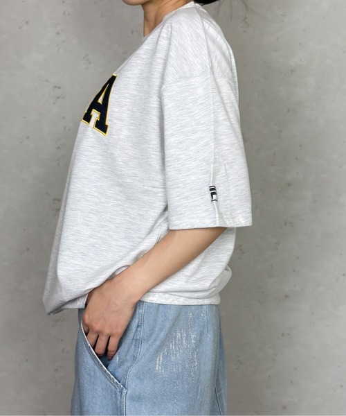 FILA(フィラ)の「FILA /フィラ ミニ裏毛カレッジロゴ入り半トレ(スウェット・メンズ・ブラック/ネイビー/アッシュグレー・LARGE/MEDIUM)」の15枚目の写真
