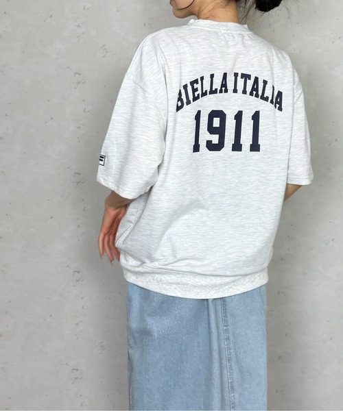 FILA(フィラ)の「FILA /フィラ ミニ裏毛カレッジロゴ入り半トレ(スウェット・メンズ・ブラック/ネイビー/アッシュグレー・LARGE/MEDIUM)」の17枚目の写真