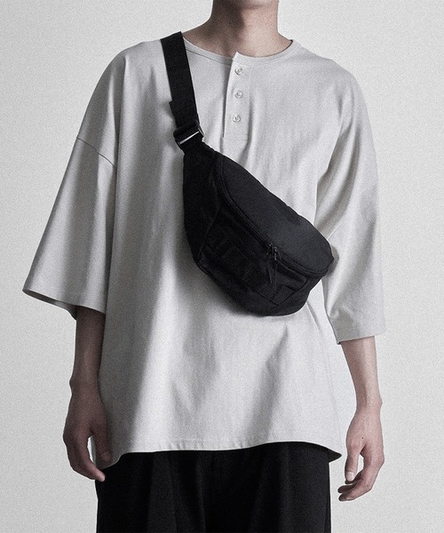 RUUBON(ルーボン)の「【RUUBON】relax henry neck Tee / リラックス ヘンリーネック Tシャツ(Tシャツ/カットソー・メンズ・ブラック/ライトグレー・S/M/L)」の12枚目の写真