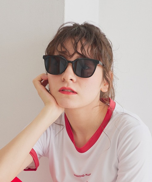 EPICKS（エピックス）の「スクエアフレームサングラス（サングラス・レディース・ブラウン/ブラック・FREE）」の2枚目の写真