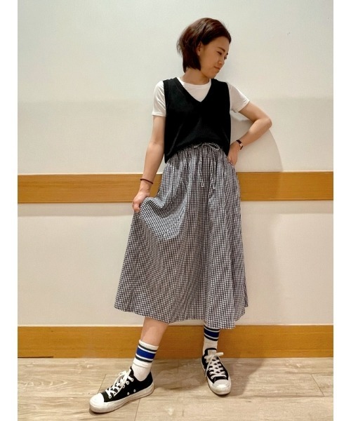 GAP(ギャップ)の「リネン混セーターベスト(ベスト・レディース・ブラック/ベージュ/ホワイト×ネイビー・M/XL/S/XS/L/XXS)」の7枚目の写真