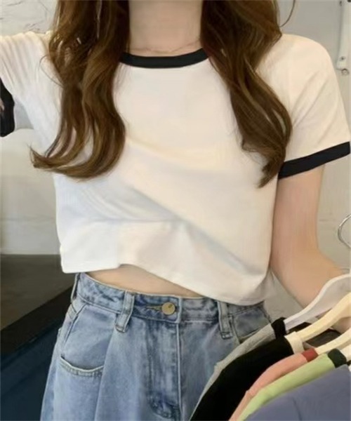 Dream garden(ドリームガーデン)の「配色ライン半袖Tシャツ(Tシャツ/カットソー・レディース・ホワイト/ブラック/ピンク/杢グレー/オフホワイト/ブルー・M/L/XL/XXL)」の10枚目の写真