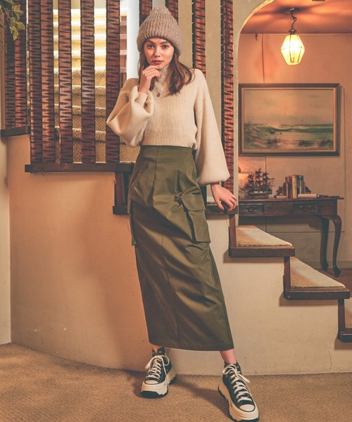 moment+（モーメントプラス）の「バックスリットロングカーゴスカート（スカート・レディース・カーキ/アイボリー/ブラック・S/M/L）」の10枚目の写真