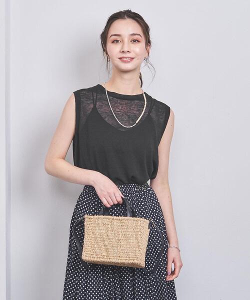 シアークルーネックノースリーブニット