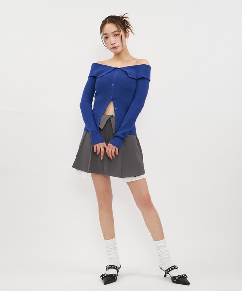 SPIRALGIRL（スパイラルガール）の「オフショルスリットヘムニットトップス（ニット/セーター・レディース・ブラック/ホワイト/ブルー・FREE）」の10枚目の写真