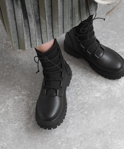 alala(アララ)の「フロントゴアレースアップ(ブーツ・レディース・カーキ/ブラック・L/LL/S/M)」の19枚目の写真
