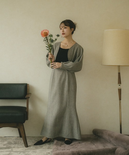 VANNIE U（ヴァニーユー）の「フロントオープンマーメイドワンピース【RENA direction】（ワンピース・レディース・グレー/ベージュ・FREE）」の16枚目の写真