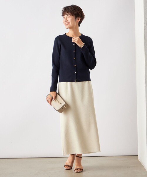 NOLLEY’S(ノーリーズ)の「《手洗い可能》総針ストレッチクルーネックカーディガン(カーディガン/ボレロ・レディース・ブラック/ネイビー/オフホワイト・38)」の8枚目の写真