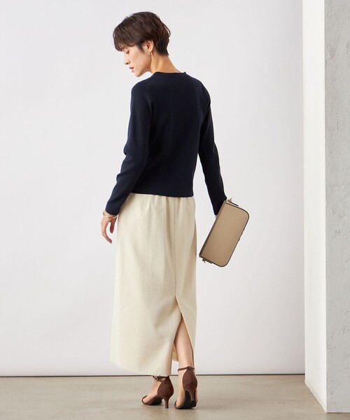 NOLLEY’S(ノーリーズ)の「《手洗い可能》総針ストレッチクルーネックカーディガン(カーディガン/ボレロ・レディース・ブラック/ネイビー/オフホワイト・38)」の14枚目の写真