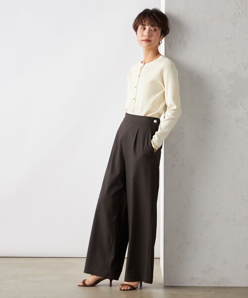 NOLLEY’S(ノーリーズ)の「《手洗い可能》総針ストレッチクルーネックカーディガン(カーディガン/ボレロ・レディース・ブラック/ネイビー/オフホワイト・38)」の16枚目の写真