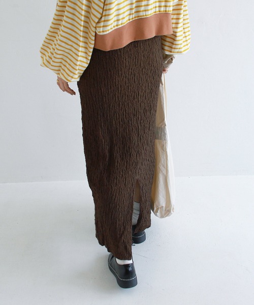 Crisp（クリスプ）の「ランダムシャーリングストレートスカート（スカート・レディース・ブラウン/レッド/オリーブ・FREE）」の2枚目の写真