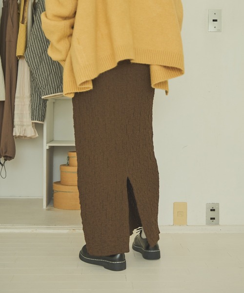 Crisp（クリスプ）の「ランダムシャーリングストレートスカート（スカート・レディース・ブラウン/レッド/オリーブ・FREE）」の10枚目の写真