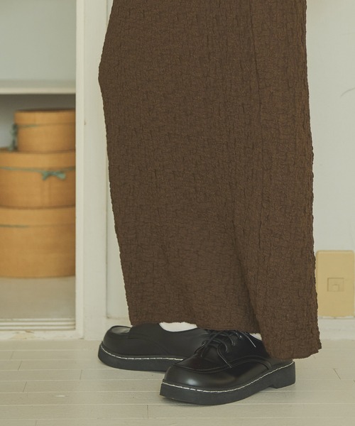 Crisp（クリスプ）の「ランダムシャーリングストレートスカート（スカート・レディース・ブラウン/レッド/オリーブ・FREE）」の11枚目の写真