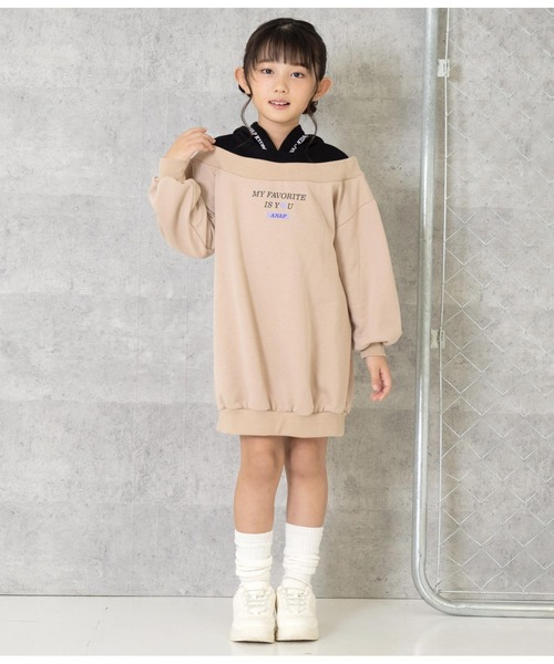 ANAP kids（アナップキッズ）の「切替フード付き裏毛スウェットワンピース（ワンピース・キッズ・ラベンダー/ベージュ/オフホワイト・120cm/110cm/130cm）」の21枚目の写真