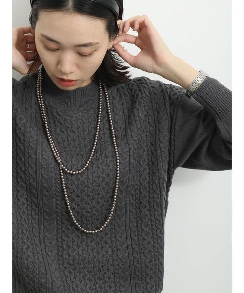 Samansa Mos2 blue（サマンサモスモスブルー）の「マシンウォッシャブルケーブルニットプルオーバー（ニット/セーター・レディース・イエロー/ライトベージュ/ブルー/チャコールグレー/オフホワイト・F）」の2枚目の写真