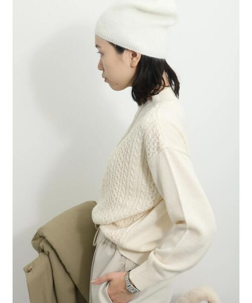 Samansa Mos2 blue（サマンサモスモスブルー）の「マシンウォッシャブルケーブルニットプルオーバー（ニット/セーター・レディース・イエロー/ライトベージュ/ブルー/チャコールグレー/オフホワイト・F）」の8枚目の写真