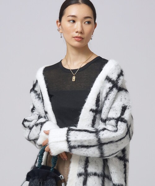 GALLEST（ギャレスト）の「クルーネックリブTシャツ（Tシャツ/カットソー・レディース・ピンク系/アイボリー/グレー系4/ブラック・38）」の13枚目の写真