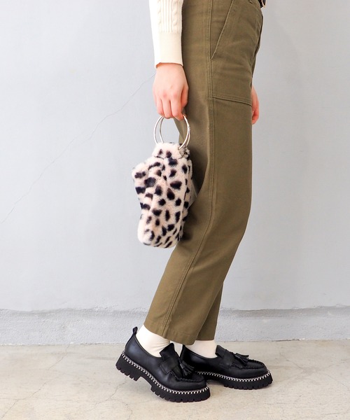 byあしながおじさん（バイアシナガオジサン）の「軽量｜厚底キルトタッセルローファー　8710549（ローファー・レディース・ブラック/オフホワイト/シルバー・L/LL/M/S）」の13枚目の写真