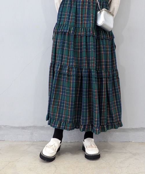 byあしながおじさん（バイアシナガオジサン）の「軽量｜厚底キルトタッセルローファー　8710549（ローファー・レディース・ブラック/オフホワイト/シルバー・L/LL/M/S）」の11枚目の写真