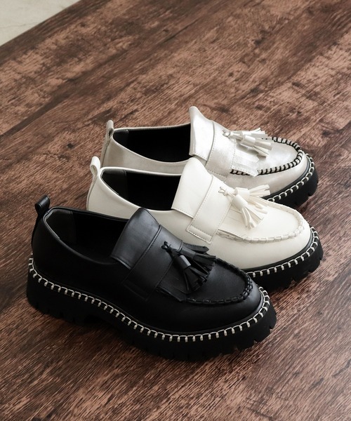 byあしながおじさん（バイアシナガオジサン）の「軽量｜厚底キルトタッセルローファー　8710549（ローファー・レディース・ブラック/オフホワイト/シルバー・L/LL/M/S）」の19枚目の写真