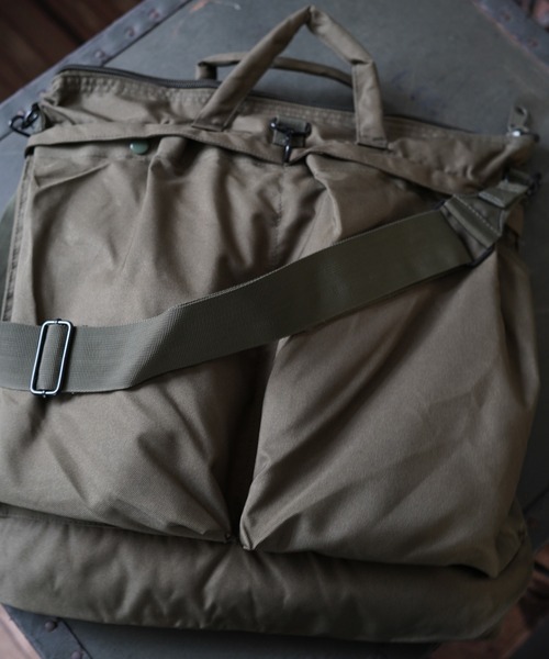 MILITARY(ミリタリー)の「【Military Reproduts ミリタリーリプロダクツ】 US helmet Bag USヘルメットバッグ(ショルダーバッグ・メンズ・オリーブ/ブラック・FREE)」の8枚目の写真