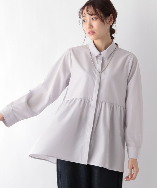 GLOBAL WORK（グローバルワーク）の「ペプラムブラウスシャツ/MATINEE LINE/994006（シャツ/ブラウス・レディース・ライトグレー/オフホワイト/ブラック・MEDIUM/LARGE）」の8枚目の写真