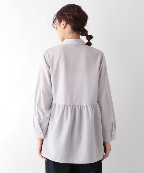 GLOBAL WORK（グローバルワーク）の「ペプラムブラウスシャツ/MATINEE LINE/994006（シャツ/ブラウス・レディース・ライトグレー/オフホワイト/ブラック・MEDIUM/LARGE）」の5枚目の写真