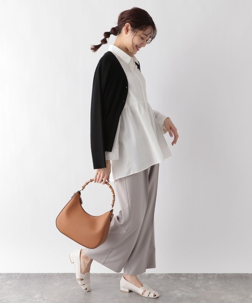 GLOBAL WORK（グローバルワーク）の「ペプラムブラウスシャツ/MATINEE LINE/994006（シャツ/ブラウス・レディース・ライトグレー/オフホワイト/ブラック・MEDIUM/LARGE）」の12枚目の写真