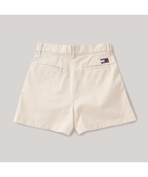 tommy jeans(トミー ジーンズ)の「【NET ViVi掲載】クレアハイライズプリーツショートパンツ(その他パンツ・レディース・ベージュ/ブラック・26inch/25inch)」の8枚目の写真