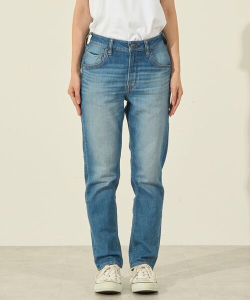 AMERICAN HOLIC(アメリカンホリック)の「テーパードデニムパンツ(デニムパンツ・レディース・インディゴブルー/ライトインディゴブルー/ワンウォッシュ/ブルー系その他・M/XL/L/S/XS)」の17枚目の写真