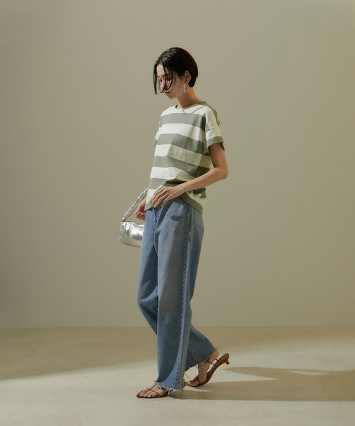 SALON adam et rope'（サロン アダム エ ロペ）の「【WEB限定】ポンチワイドボーダーTシャツ/24SS（Tシャツ/カットソー・レディース・オリーブ/ブラック・FREE）」の4枚目の写真