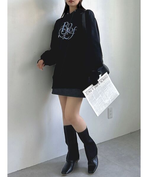 dazzlin(ダズリン)の「Ripple of Colorロゴフーディ(パーカー・レディース・オフホワイト/ブラック・SMALL/FREE)」の10枚目の写真