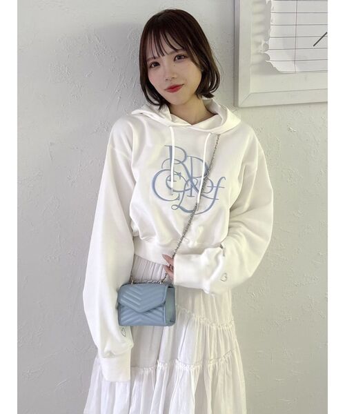 dazzlin(ダズリン)の「Ripple of Colorロゴフーディ(パーカー・レディース・オフホワイト/ブラック・SMALL/FREE)」の17枚目の写真