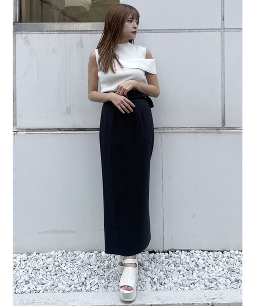 MURUA(ムルーア)の「ステッチタイトスカート(スカート・レディース・ブラック/インディゴブルー・1/2)」の12枚目の写真