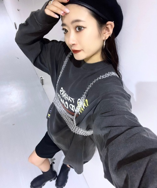 JEANASIS（ジーナシス）の「【ZOZO限定】ストリートグラフィックロンＴ/112270（Tシャツ/カットソー・レディース・チャコールグレー/オフホワイト・FREE）」の19枚目の写真