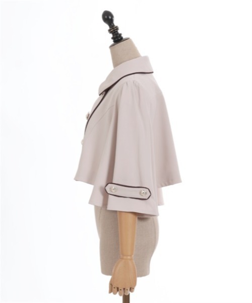 axes femme POETIQUE（アクシーズファムポエティック）の「ダブルボタンケープジャケット（テーラードジャケット・レディース・ベージュ/グレー/ブラック・MEDIUM）」の8枚目の写真