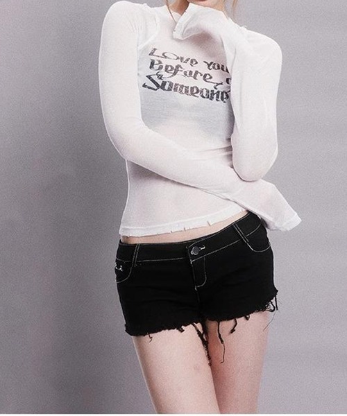 LYEON（リヨン）の「ロゴシアーロンT（Tシャツ/カットソー・レディース・ブラック/レッド/オフホワイト・FREE）」の14枚目の写真
