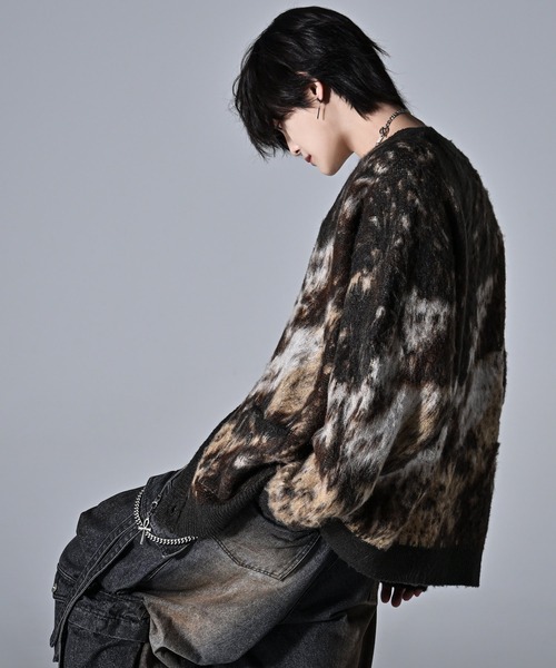 ADRER（アドラー）の「extra quality heavy weight jacquard knit cardigan / エクストラクオリティヘビーウエイトジャガードニットカーディガン（カーディガン/ボレロ・メンズ・ライトグレー/ブラック/チャコールグレー/ブラック×ゴールド/ホワイト/レッド系1/ブラウン系1/ブラック系1/ネイビー系1・XX-SMALL/X-SMALL/SMALL/MEDIUM/LARGE）」の13枚目の写真