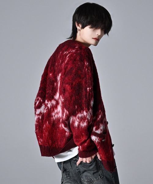 ADRER（アドラー）の「extra quality heavy weight jacquard knit cardigan / エクストラクオリティヘビーウエイトジャガードニットカーディガン（カーディガン/ボレロ・メンズ・ライトグレー/ブラック/チャコールグレー/ブラック×ゴールド/ホワイト/レッド系1/ブラウン系1/ブラック系1/ネイビー系1・XX-SMALL/X-SMALL/SMALL/MEDIUM/LARGE）」の17枚目の写真