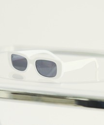 MERLOT | スクエアフレームフラットレンズサングラス(サングラス)