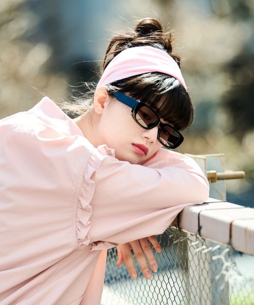 MERLOT（メルロー）の「スクエアフレームフラットレンズサングラス（サングラス・レディース・グレー/ホワイト/ブラック・FREE）」の15枚目の写真