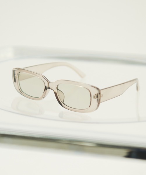 MERLOT（メルロー）の「スクエアフレームフラットレンズサングラス（サングラス・レディース・グレー/ホワイト/ブラック・FREE）」の12枚目の写真