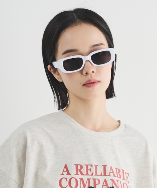 MERLOT（メルロー）の「スクエアフレームフラットレンズサングラス（サングラス・レディース・グレー/ホワイト/ブラック・FREE）」の20枚目の写真