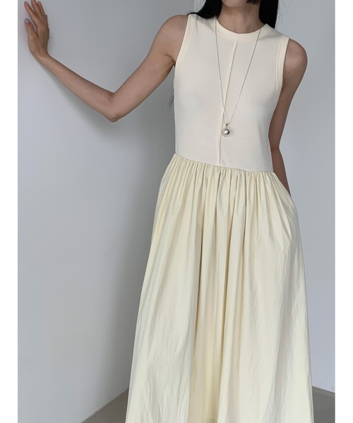 Didot.showroom（ディドット ショールーム）の「フロントラインドッキングフレアワンピース（ワンピース・レディース・クリーム/カーキ/ブラック・FREE）」の4枚目の写真