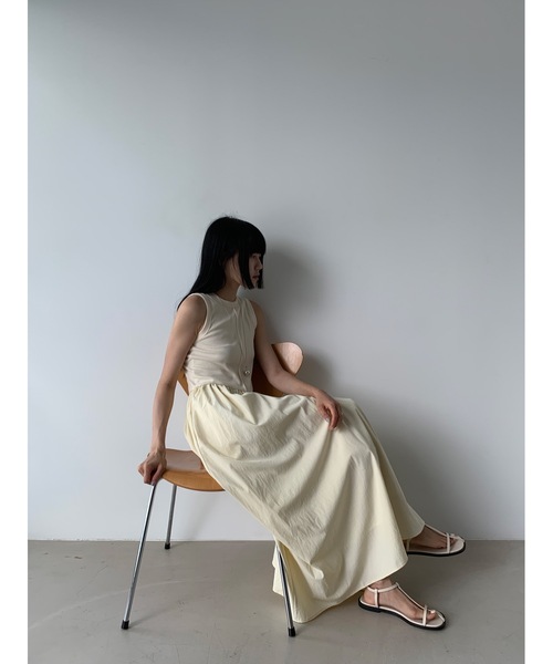 Didot.showroom（ディドット ショールーム）の「フロントラインドッキングフレアワンピース（ワンピース・レディース・クリーム/カーキ/ブラック・FREE）」の9枚目の写真