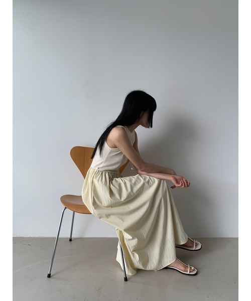 Didot.showroom（ディドット ショールーム）の「フロントラインドッキングフレアワンピース（ワンピース・レディース・クリーム/カーキ/ブラック・FREE）」の10枚目の写真