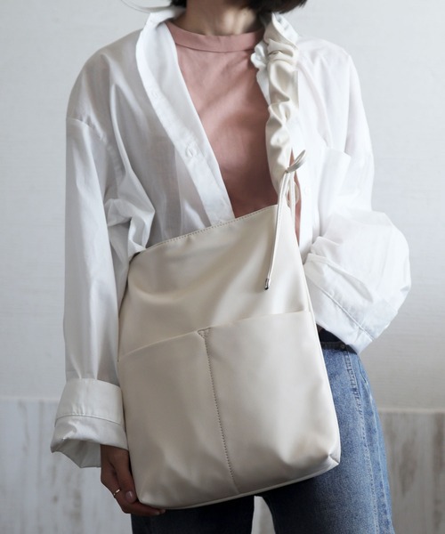 【予約販売】韓国仕入れ レザー大容量ハンドバッグ ショルダー florist ショルダーバッグ バッグ 「2way」韓国ファッション大