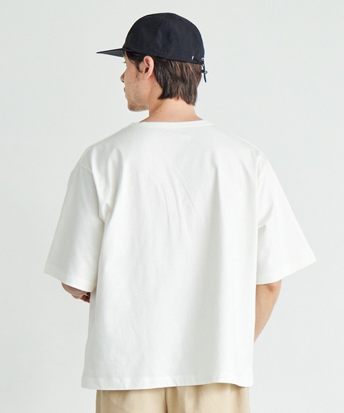 for/c（フォーシー）の「[for/c and]撥水ボックスTシャツ(ユニセックス)【サスティナブル】（Tシャツ/カットソー・レディース・ホワイト/ブラック/ネイビー・1/2/4/3）」の10枚目の写真
